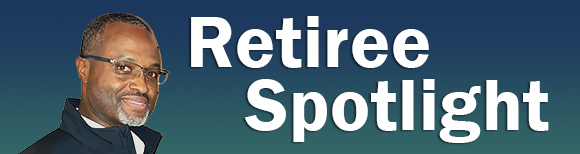 isang larawan ni Brent Bovell sa tabi ng teksto na nagbabasa ng Retiree Spotlight